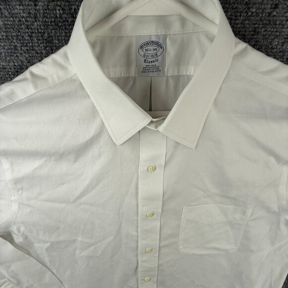 Brooks Brothers Non Iron Button Up Shirt Long Sleeve Men Classic White 16.5 34 * - Picture 1 of 16